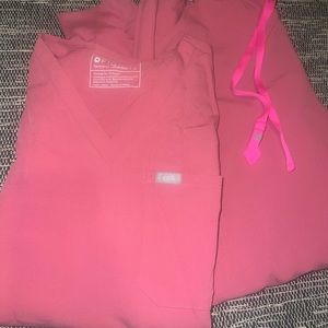 FIGS Scrub Set Large